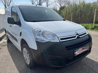 Branco Usado 2017 Citroën Berlingo Monovolume | € 14.900