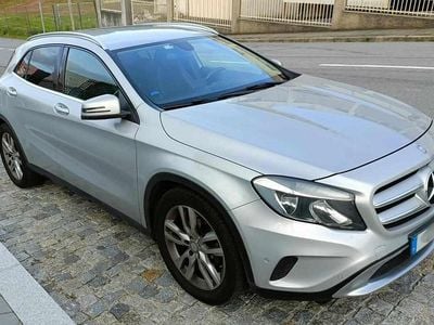 Cinzento Usado 2014 Mercedes GLA200 SUV | € 15.500 (Super Preço)