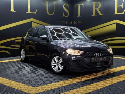 Cinza Usado 2021 Audi A1 | € 20.900
