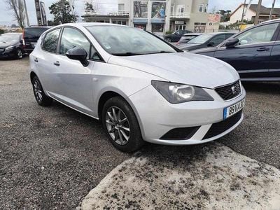 Cinzento Usado 2014 Seat Ibiza | € 7.900 (Bom preço)