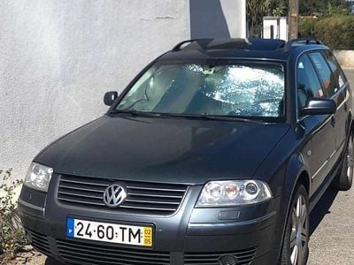 Cinzento Usado 2002 VW Passat Carrinha | € 2.600 (Bom preço)