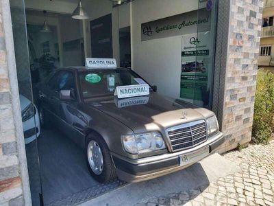 Mercedes 200