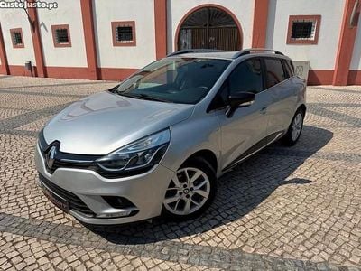 Usado Renault Clio V LIMITED 90 HP (66 kW) 2021 Cinza Sedan