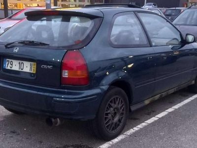 Usado 1997 Honda Civic | € 3.000 (Preço elevado)