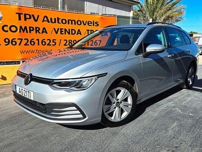 Usado VW Golf VIII Life 110 HP (80 kW) 2021 Cinzento Carrinha