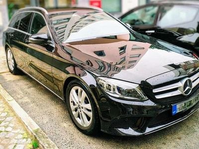 Usado Mercedes C300 245 HP (180 kW) 2019 Preto Carrinha