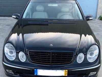 Mercedes E220