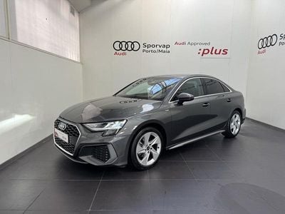 Usado Audi A3 S-Line 116 HP (85 kW) 2024 Cinza Sedan