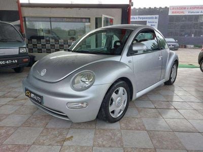 Usado VW Beetle 90 HP (66 kW) 1999 Cinzento Citadino