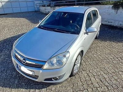 Usado 2008 Opel Astra Sedan | € 3.150 (Preço justo)
