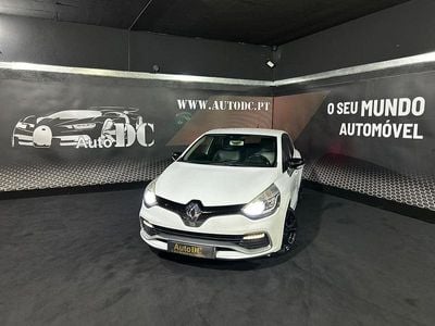 Branco Usado 2014 Renault Clio R.S. R.S. Citadino | € 14.990