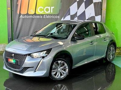 Usado Peugeot e-208 Allure 100 kW (136 HP) 2023 Cinzento Citadino