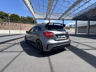 Mercedes A45 AMG