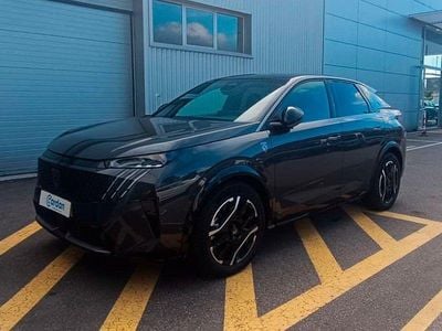 Peugeot e-3008