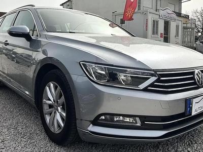 Usado VW Passat 120 HP (88 kW) 2018 Cinza prata Carrinha