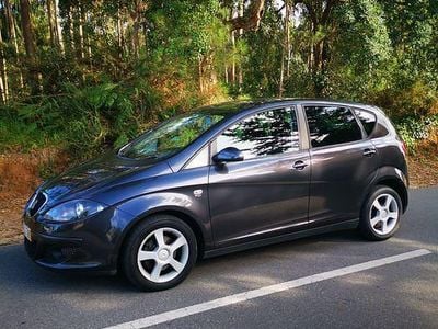 Usado 2007 Seat Altea Monovolume | € 6.350 (Preço elevado)