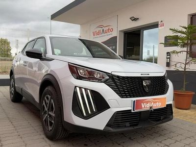 Branco Usado 2024 Peugeot 2008 Active SUV | € 21.900 (Preço justo)