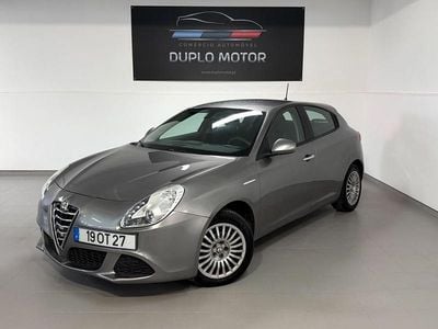 Cinza Usado 2014 Alfa Romeo Giulietta | € 7.950