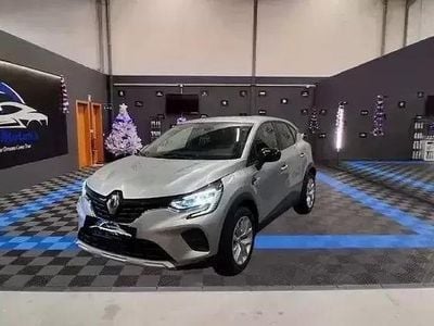 Cinza prata Usado 2023 Renault Captur Evolution SUV | € 18.990 (Preço justo)