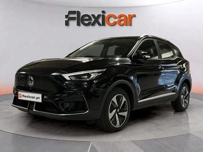 Usado MG ZS Luxury 114 kW (156 HP) 2023 Preto Sedan
