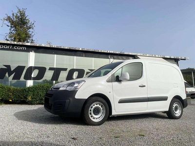 Branco Usado 2018 Citroën Berlingo XTR Monovolume | € 9.499 (Bom preço)