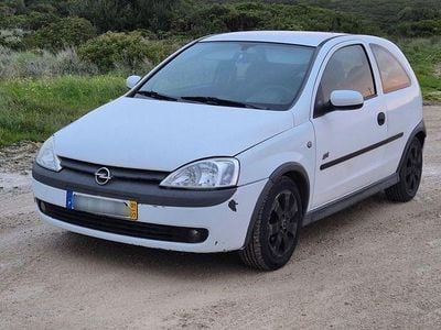 Usado 2001 Opel Corsa | € 2.500 (Preço elevado)