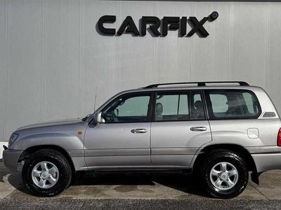 Usado Toyota Land Cruiser 201 HP (147 kW) 2000 Cinzento SUV