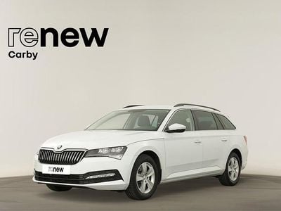 Branco Usado 2023 Skoda Superb Ambition Carrinha | € 26.490 (Preço justo)