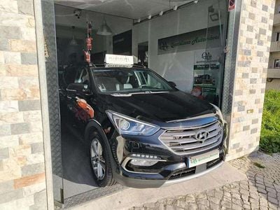 Usado Hyundai Santa Fe 200 HP (147 kW) 2016 Preto (metalizado) SUV