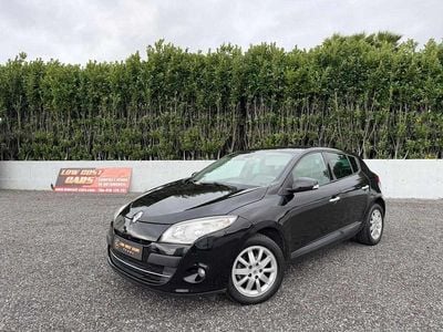 Preto Usado 2011 Renault Mégane III Komfort | € 6.990