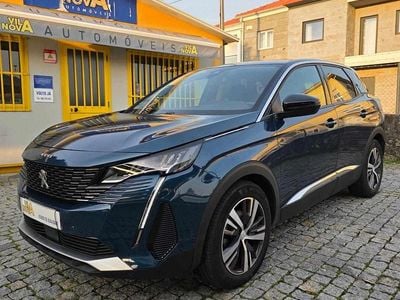 Usado Peugeot 3008 Allure 130 HP (95 kW) 2022 Azul SUV