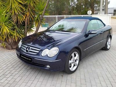 Usado Mercedes CLK200 163 HP (119 kW) 2003 Azul Cabrios