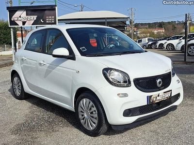 Usado Smart ForFour Electric Drive Passion 60 kW (82 HP) 2018 Branco