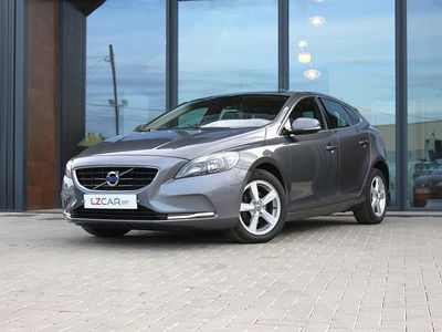 Cinzento Usado 2013 Volvo V40 Carrinha | € 14.950 (Caro)