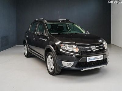 Preto Usado 2015 Dacia Sandero Stepway Citadino | € 8.990 (Bom preço)