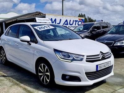 Branco Usado 2017 Citroën C4 Feel | € 11.900 (Preço justo)