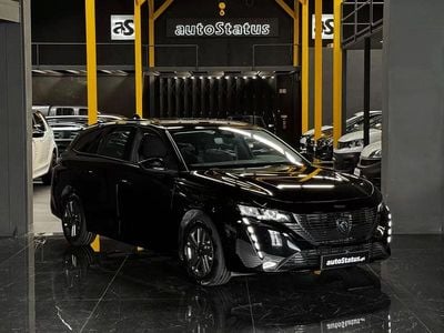 Preto Usado 2023 Peugeot 308 Active SUV | € 24.990 (Preço justo)