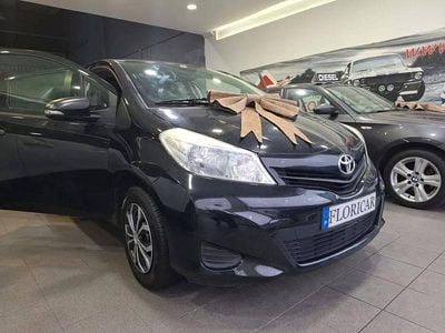 Preto Usado 2012 Toyota Yaris Active Citadino | € 7.900 (Bom preço)