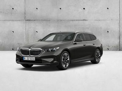 Cinza sophisto metalizada brilhante Usado 2024 BMW 520 Carrinha | € 62.900 (Caro)