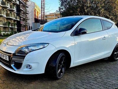 Usado Renault Mégane III Bose Edition 130 HP (95 kW) 2013 Coupé