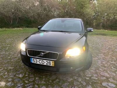 Volvo S40