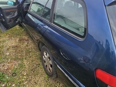Usado 2000 Peugeot 406 | € 1.500