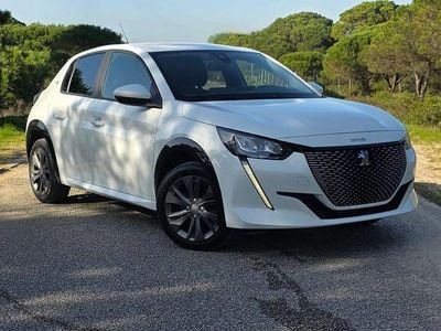 Usado Peugeot e-208 Style 100 kW (136 HP) 2021 Branco Citadino