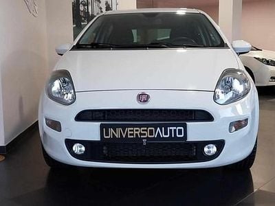 Branco Usado 2017 Fiat Punto Lounge Citadino | € 9.490 (Preço justo)