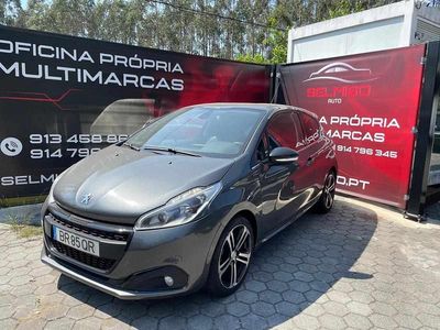 Cinzento Usado 2016 Peugeot 208 Citadino | € 14.950