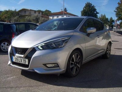 Usado Nissan Micra 90 HP (66 kW) 2018 Cinzento Citadino