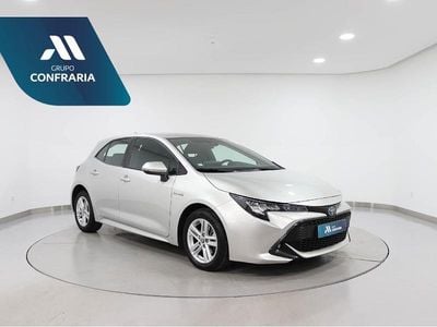 Usado Toyota Corolla 98 HP (72 kW) 2021 Cinzento