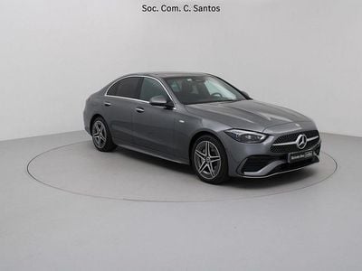 Cinza Usado 2025 Mercedes C300 AMG Sedan | € 65.750