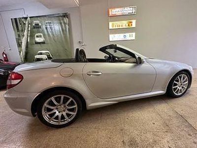 Cinza Usado 2004 Mercedes SLK200 Cabrios | € 14.900 (Preço elevado)