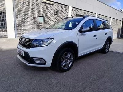 Branco Usado 2020 Dacia Logan Stepway Sedan | € 13.980